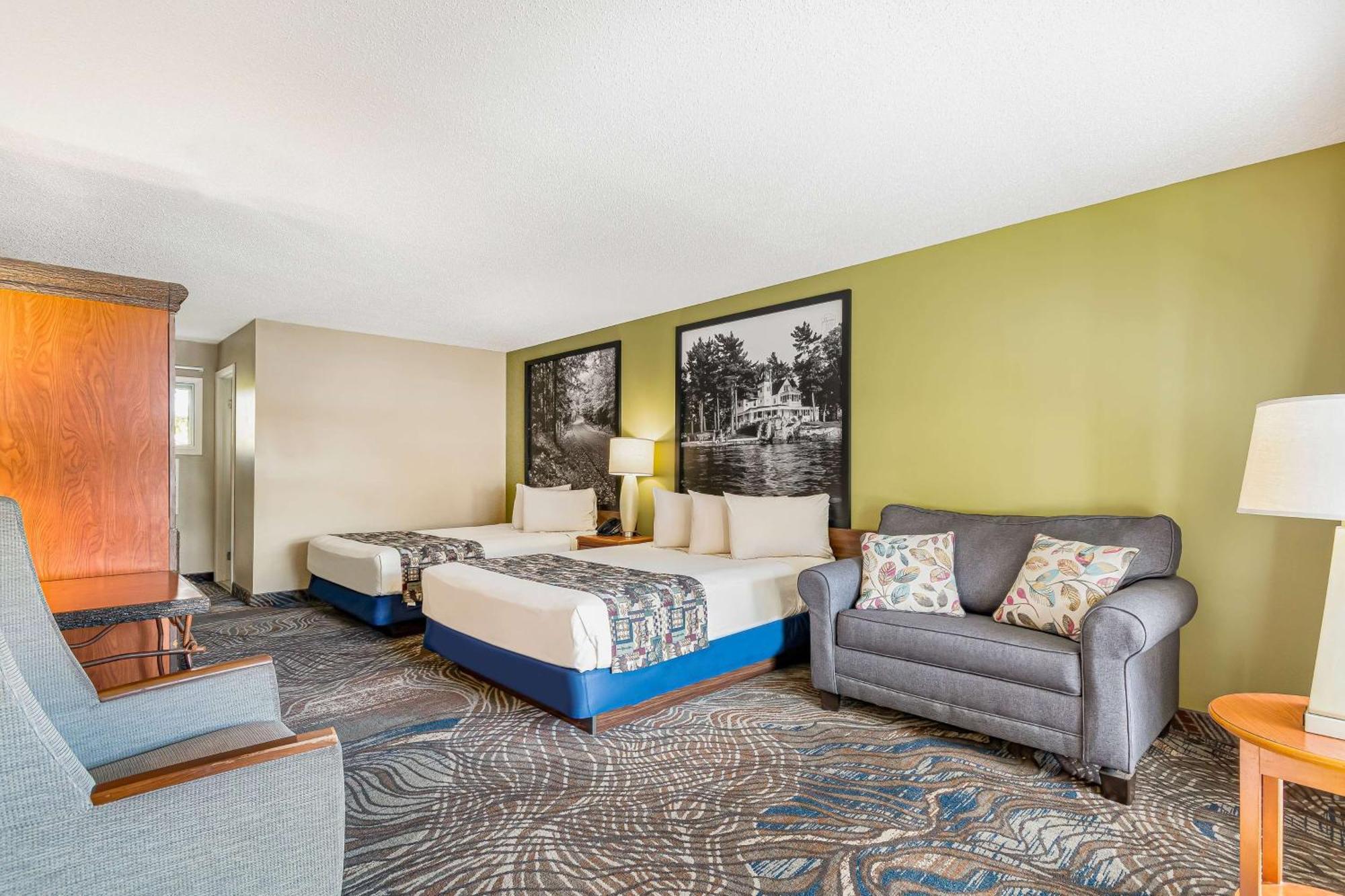 Super 8 By Wyndham Lake George/Downtown Екстериор снимка